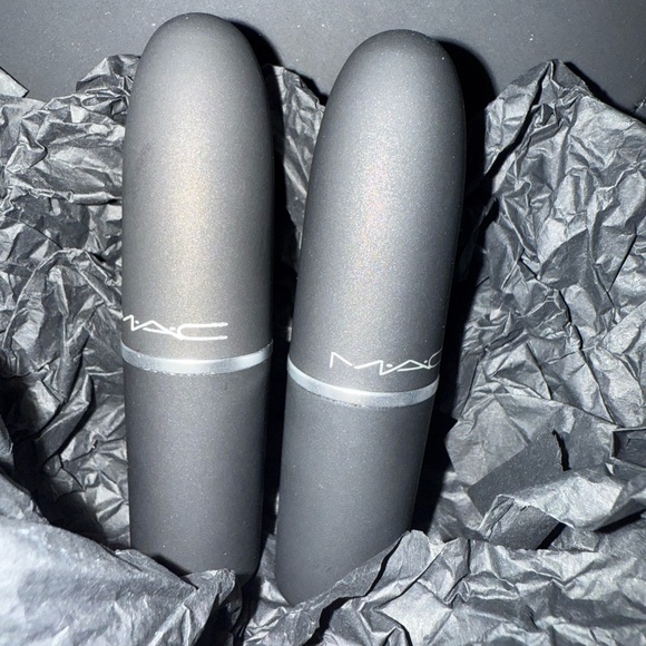 2 pink MAC Powder Kiss Lipsticks & cute red pouch - A Little Tamed-Fall in Love - Picture 2 of 7